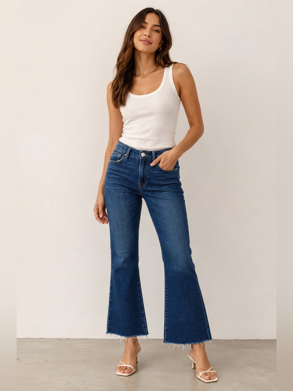 FRAME Le Crop Mini Boot Blue Wash Raw Hem Cropped Jeans Women's‎ Size 27